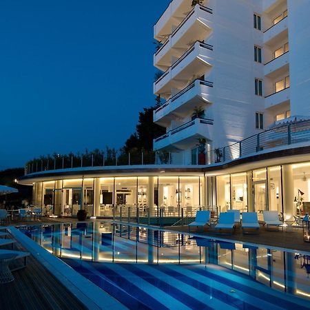 Mondial Resort & Spa Marina di Pietrasanta Exterior foto